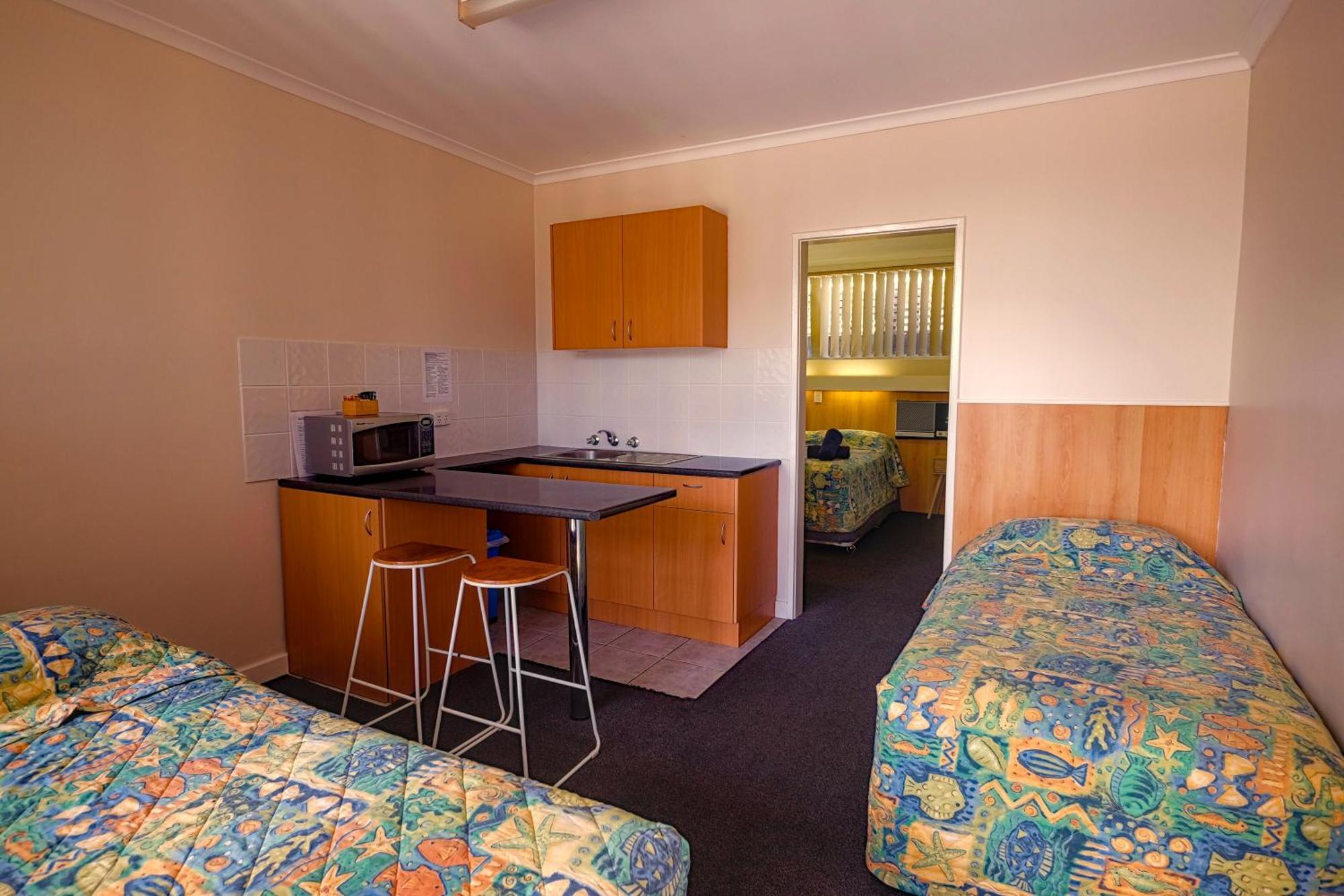 Bamboo Motor Inn Lakes Entrance Εξωτερικό φωτογραφία