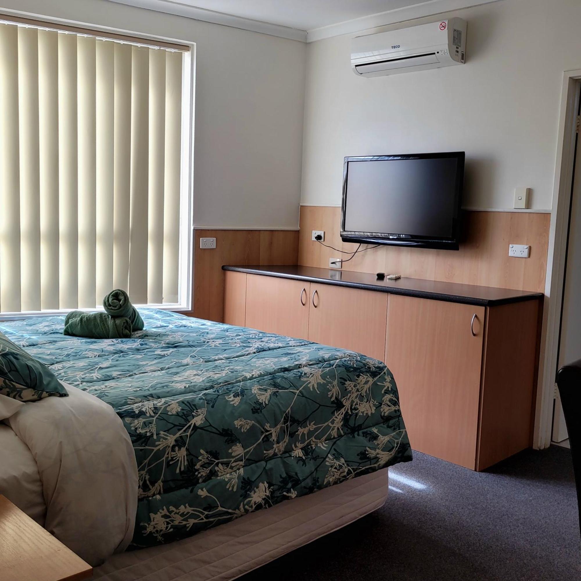 Bamboo Motor Inn Lakes Entrance Εξωτερικό φωτογραφία